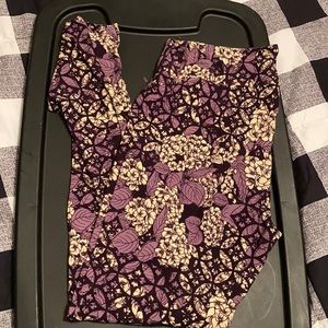 Lularoe Tall & Curvy legging